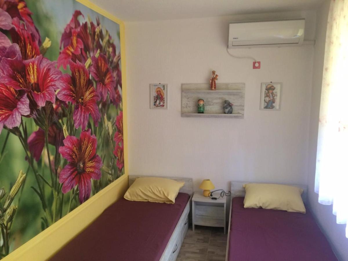 Апартамент Fleur Nesebăr Exterior foto